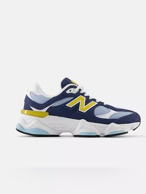 New Balance 9060, Size 7 Youth (Big Kids)